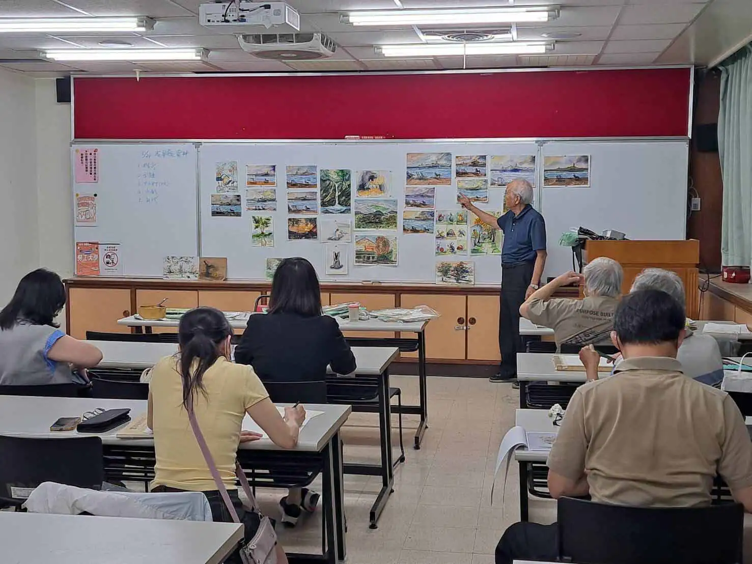 勞工局歡迎勞工及市民朋友踴躍報名勞工大學課程，充實職能與生活知能。（圖/高雄市政府勞工局提供）
