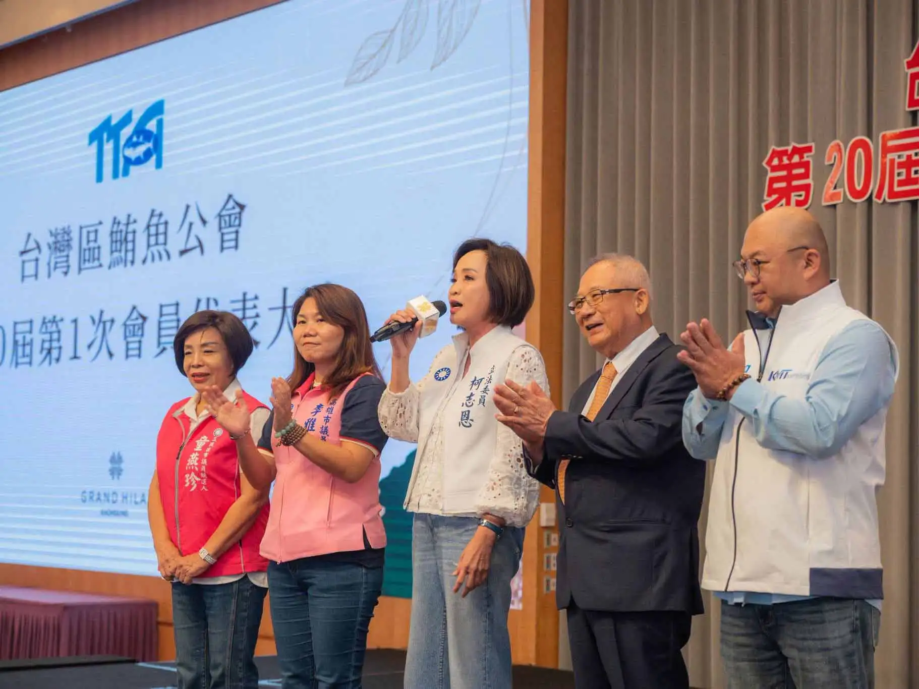 國民黨高雄市長參選人柯志恩表示，遠洋漁業是高雄的重要經濟命脈，政府應積極協助產業面對移工、漁權及經營成本等挑戰，維護漁民權益與產業發展。（圖/柯志恩團隊提供）
