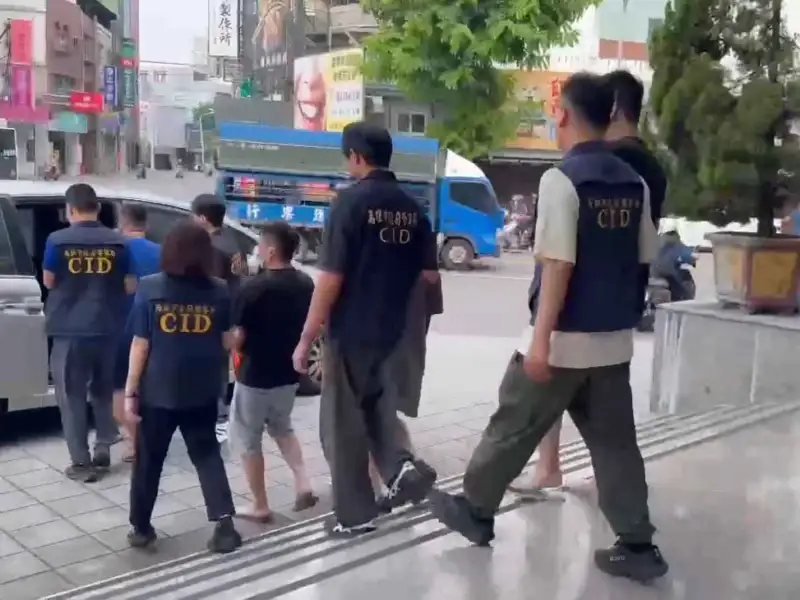 高雄警破洗錢機房　查獲15嫌斷金流逾4.4億元