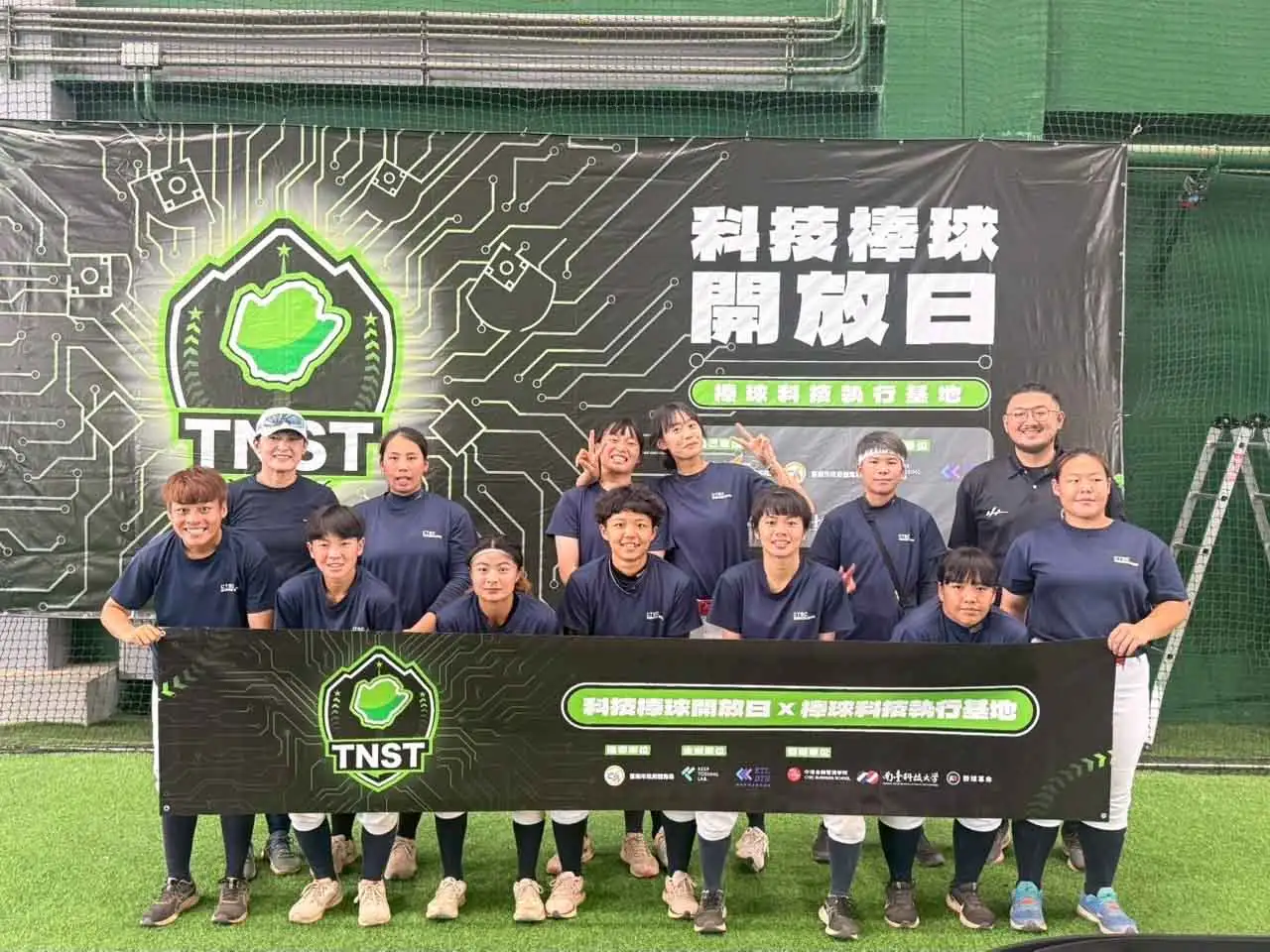 臺南市持續推動棒球運動科技，結合數據分析、體能檢測及雲端平台，協助基層棒球教練調整訓練內容，建立科學化人才培育系統，提升整體競技實力。(圖/臺南市政府體育局提供)