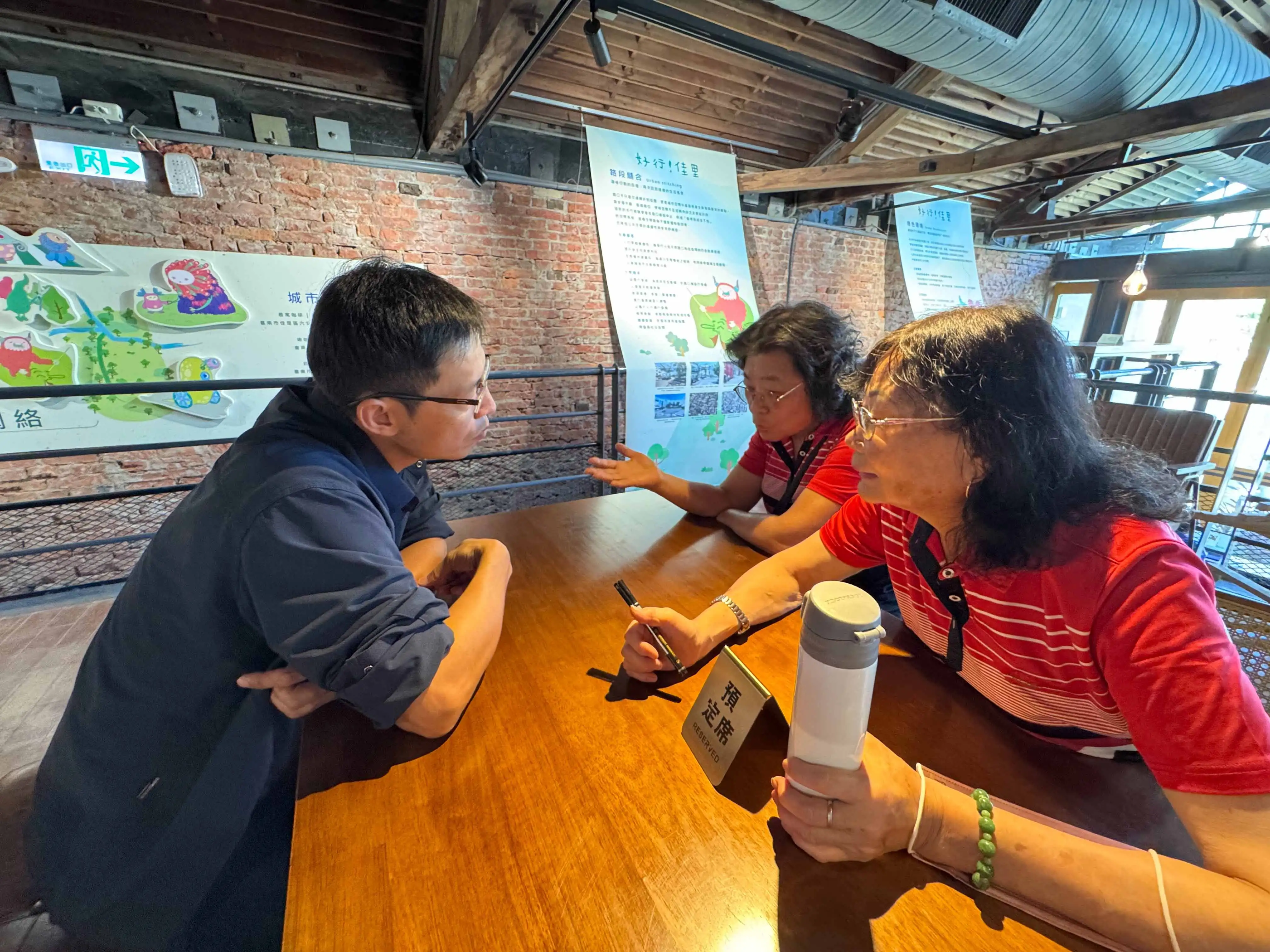 台南市佳里水綠心川廊計畫正式啟動，改善嘉南大圳蕭壠分線周邊環境，結合公共參與打造人本綠廊，邀居民共同規劃佳里未來。(圖/台南市政府都市發展局提供)