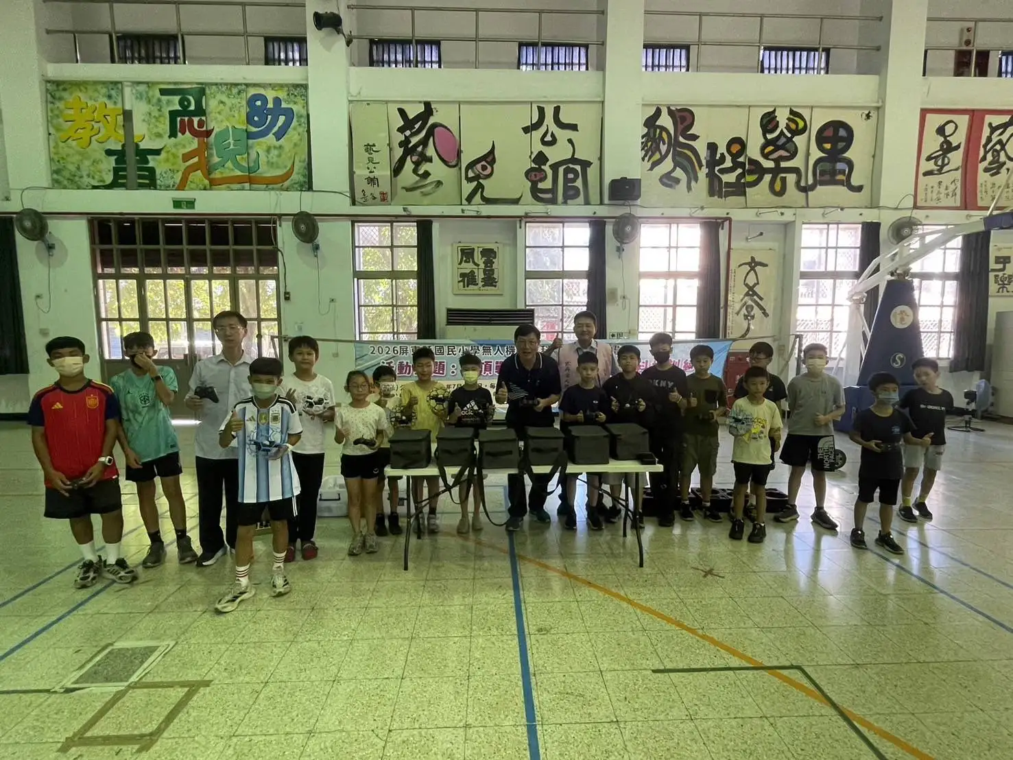 歡迎屏東地區對航太科技與團隊競技充滿熱情的學子踴躍參與，一同飛向未來！（李清聖提供）