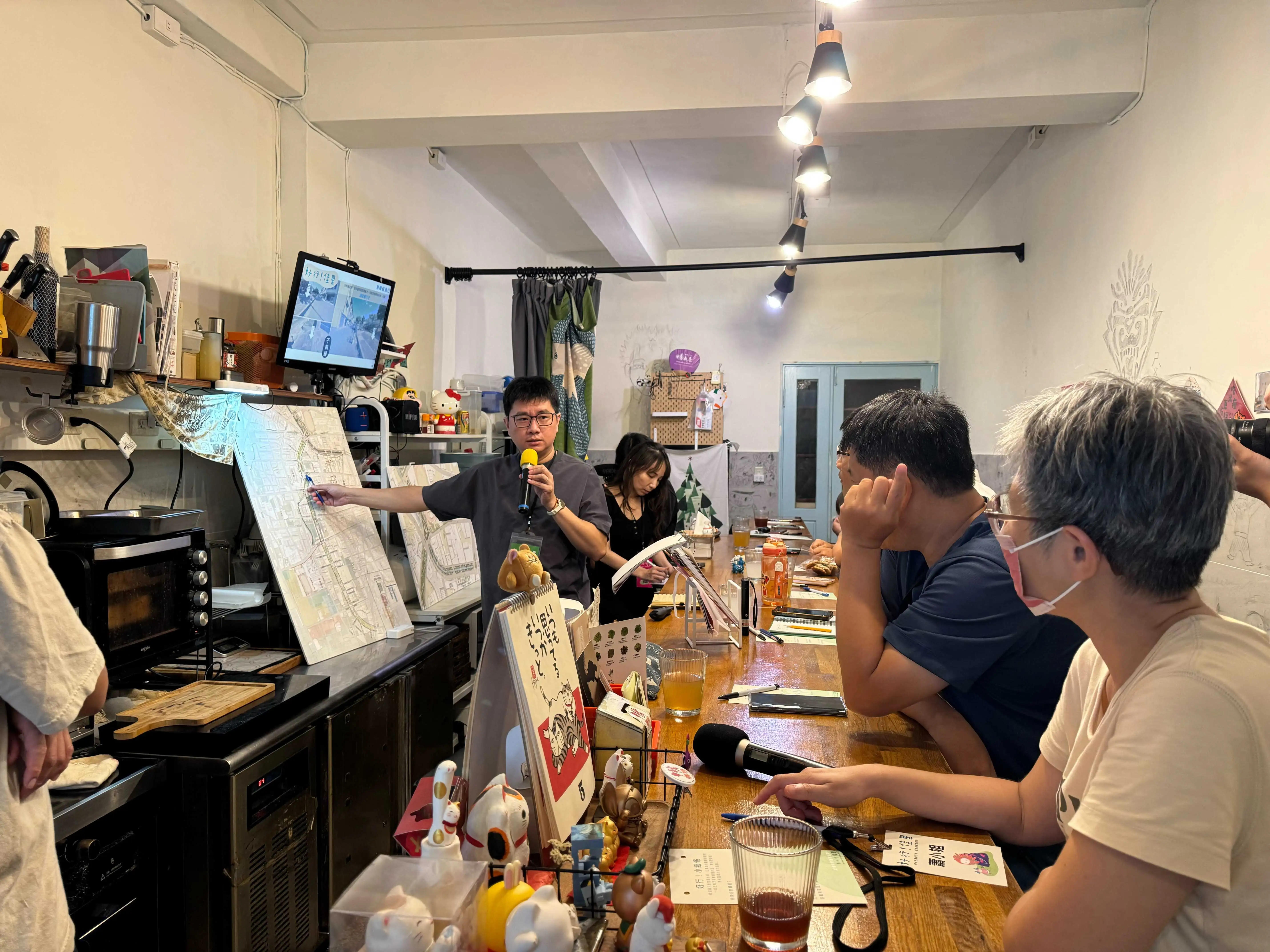 標記高低差、照明不足與路口安全問題，將日常步行的不便，轉化為水綠廊道的具體藍圖。(圖/台南市政府都市發展局提供)
