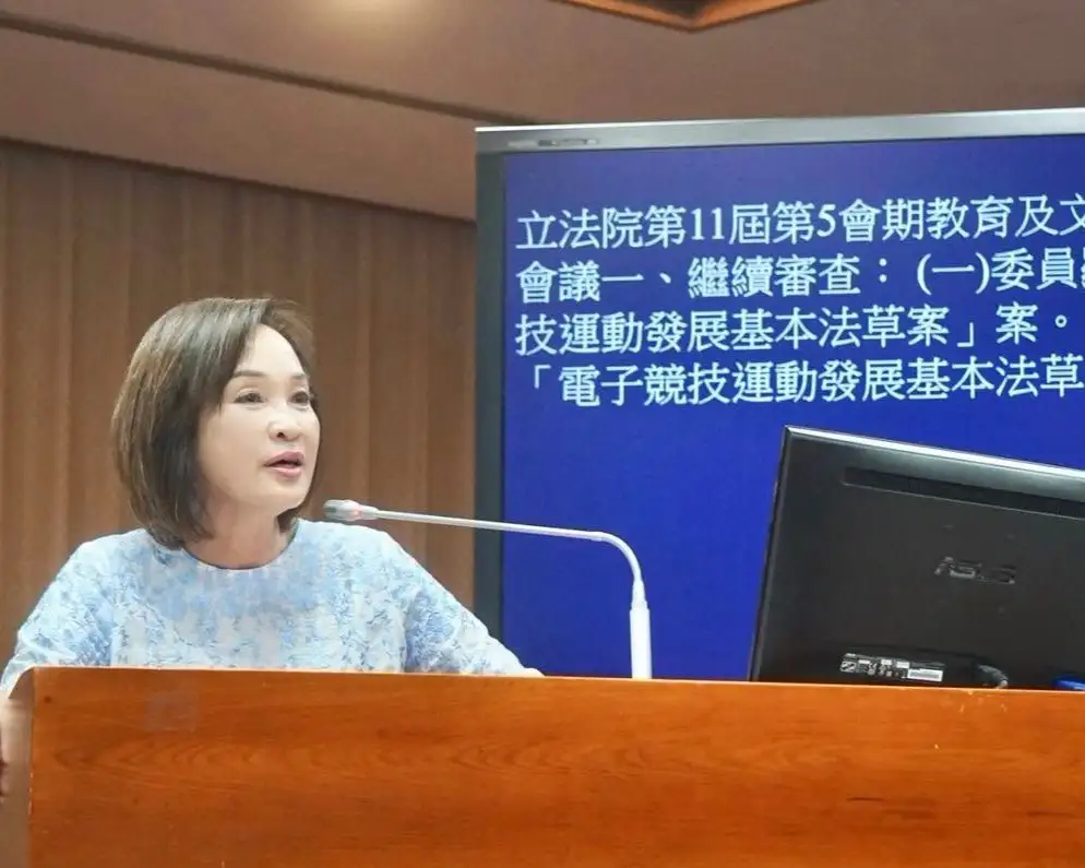 國民黨高雄市長參選人柯志恩呼籲政府推動電子競技專法或促進法，整合跨部會資源，完善人才培育與產業發展機制，提升台灣電競國際競爭力。（柯志恩團隊提供）