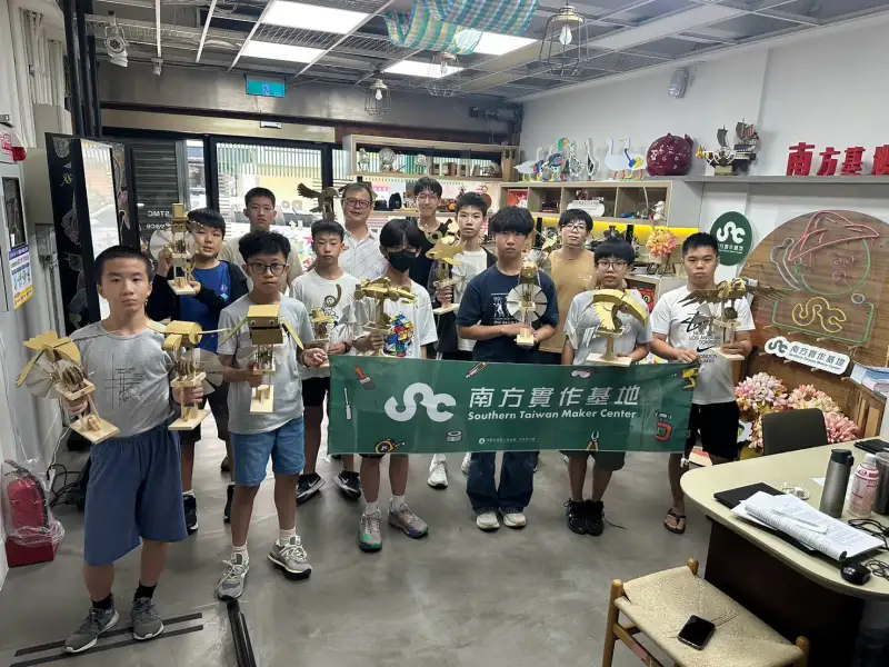 玩轉風力與液壓原理　南方實作基地帶學員做中學培養工程力