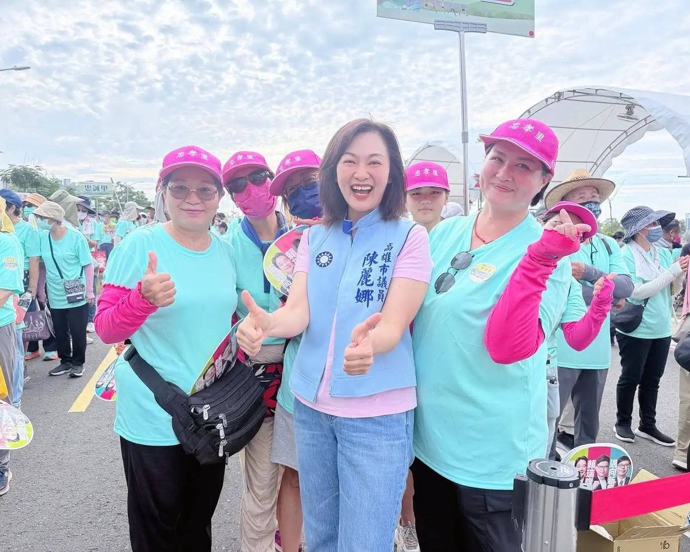 高雄市議員陳麗娜表示，高雄731氣爆事件的教訓不應隨時間淡忘，呼籲市府持續強化工業管線安全管理、完善防災機制，並公開善款及求償款項執行情形，落實公共安全。（陳麗娜提供）