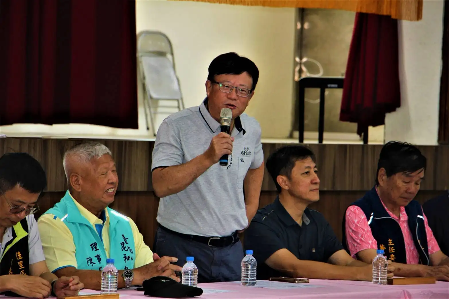 陳昆和議員感謝昆和之友會成立兩年來，始終秉持「和善」精神，積極投入地方公益與文化教育。（記者蔣謙正翻攝）