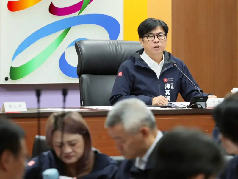 陳其邁支持普發現金一萬  籲國會加速審查總預算