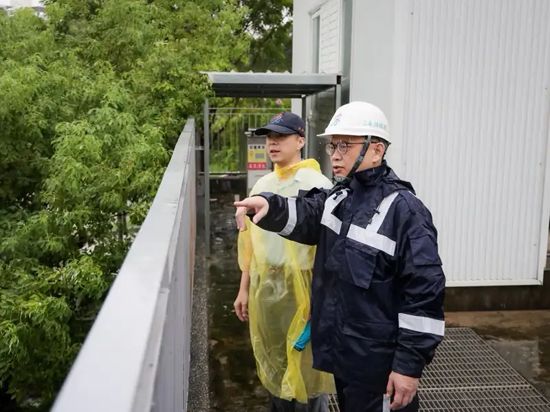 豪雨襲高雄　賴瑞隆勘查滯洪池、抽水站及八涳橋籲強化防汛