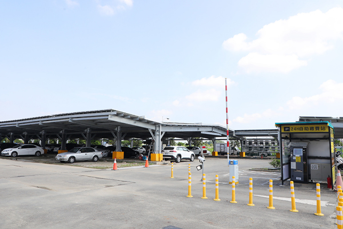 臺南市首場綠能光電停車場「新市區富安三街綠能光電停車場」啟用典禮
