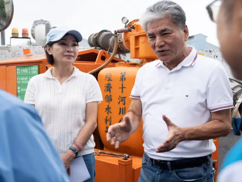 典寶溪治水怎麼解？柯志恩偕李鴻源會勘  籲中央地方共同整合