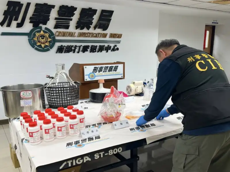 交保期間重操舊業  屏東九如製毒男同址二度遭逮