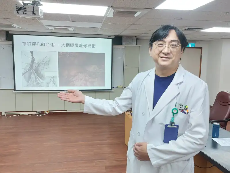 腹痛拖近24小時才返台就醫　胃穿孔險釀敗血性休克