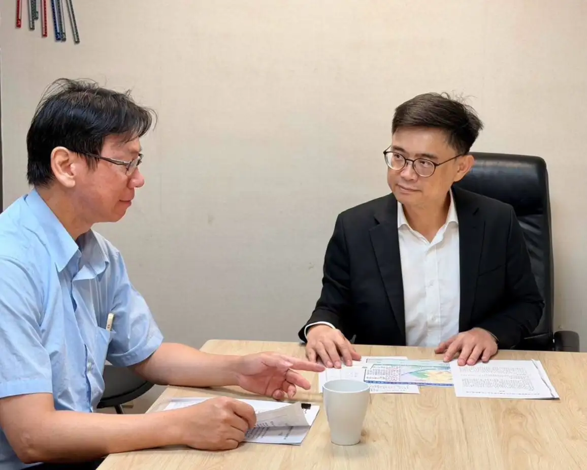 市長參選人賴瑞隆表示，日前在立法院召開協調會，加速推動前鎮區抽水站及鎮州路雨水下水道新建工程，爭取中央補助1億5,700萬元，提升地方排水及防洪能力。（賴瑞隆團隊提供）