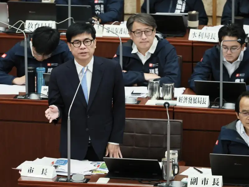 六年拚轉型交成績單  陳其邁最後施政報告細數高雄17項六都第一