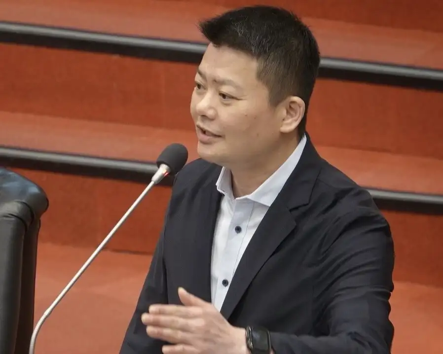 高雄市副議長曾俊傑關切樹葬、灑葬需求持續增加，建議市府把握市立第1殯儀館改善升級契機，同步規劃環保葬專區，提前擴充服務量能。（曾俊傑提供）