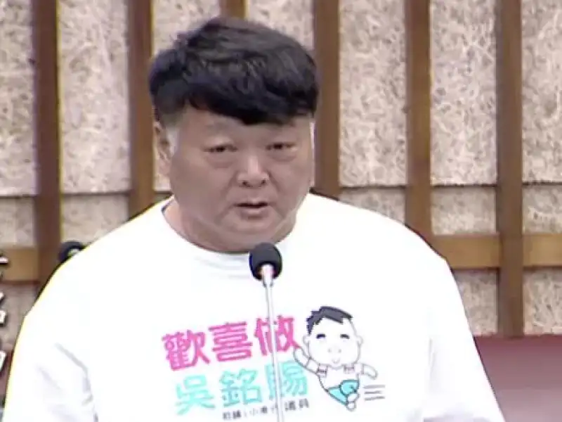 從長照交通到城市轉型  吳銘賜總質詢聚焦高雄發展