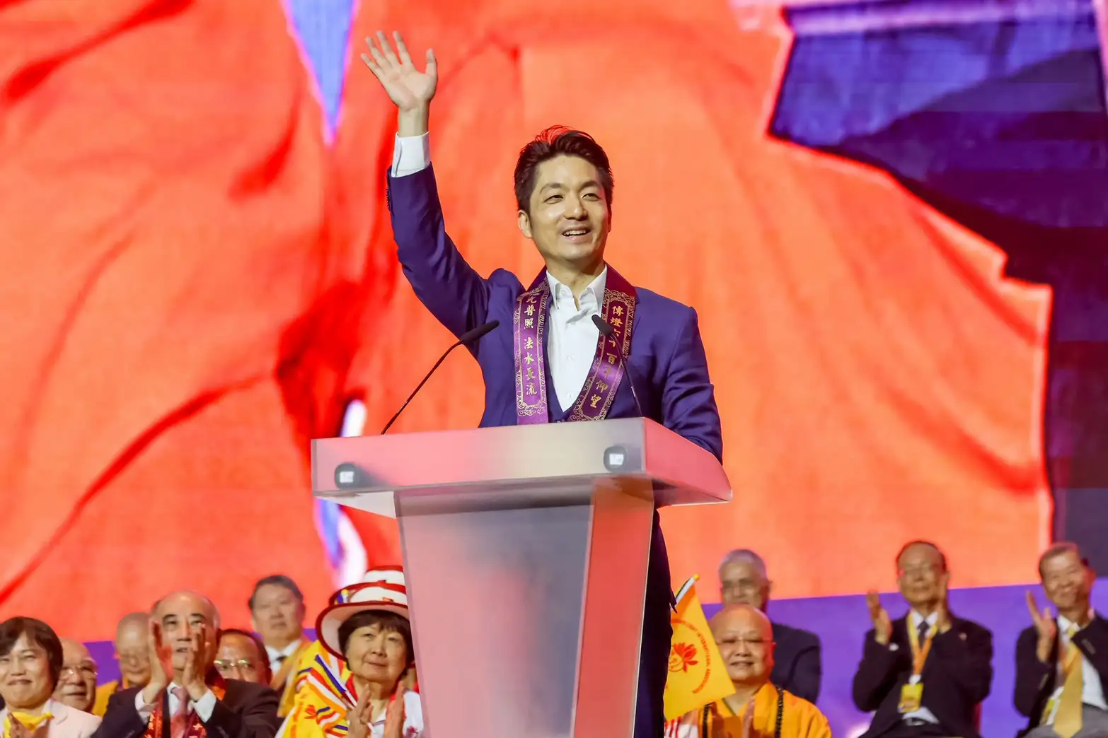 台北市長蔣萬安致詞時表示，星雲大師60年來致力弘揚人間佛教，將佛法融入日常生活，留下的不僅是深具啟發的法語與思想，更凝聚成一股跨越國界與世代、持續引領人心向善的力量。(佛光山提供)