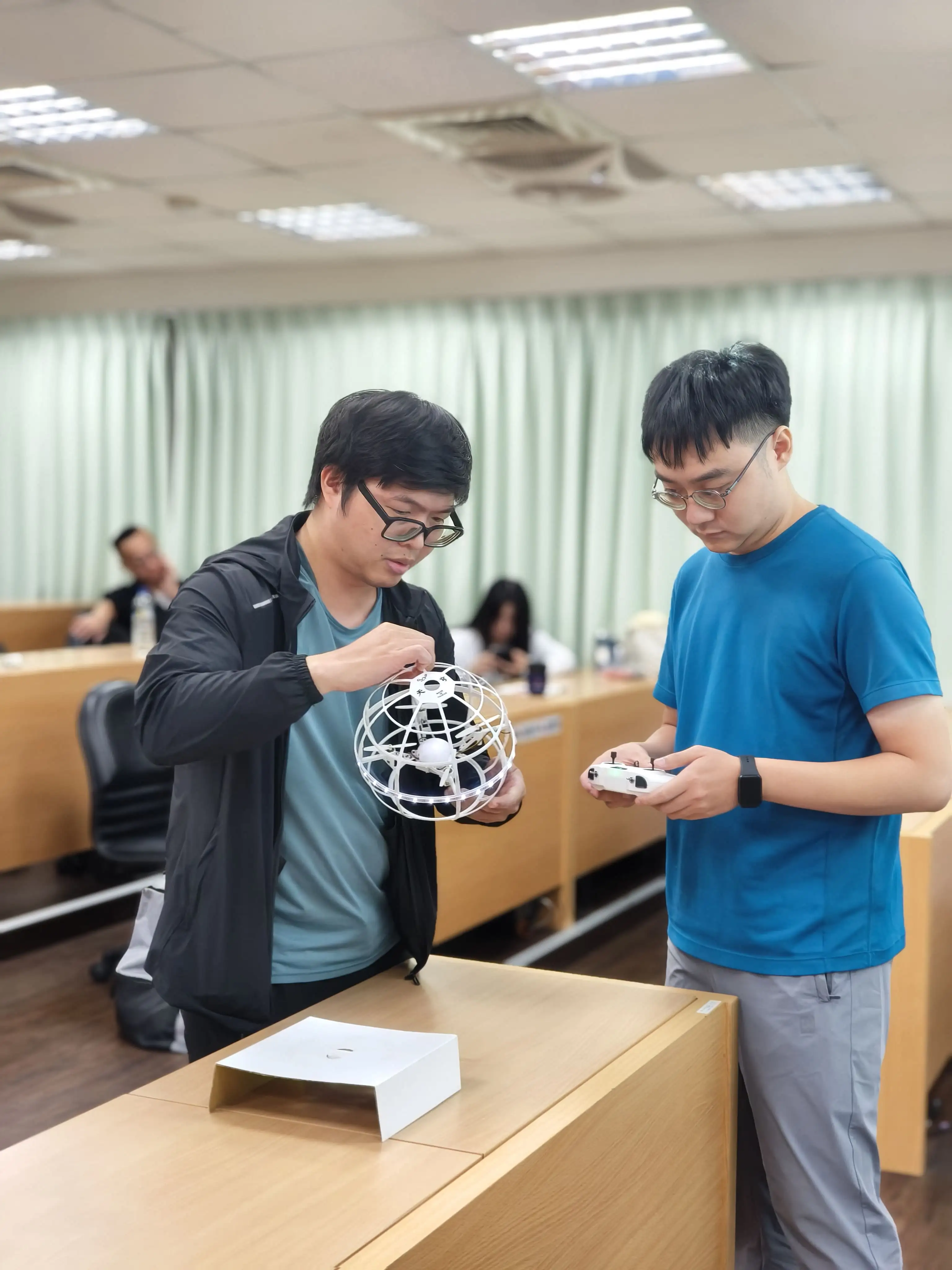 培訓專班精心設計涵蓋「智慧載具CAD結構設計與3D列印零件打樣」等多元課程（圖 / 崑山科技大學提供）