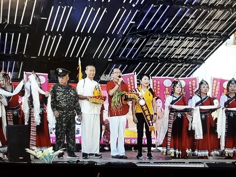 南都里里長高麗雲競選服務處成立 議員里長姐妹會社團組團到場力挺