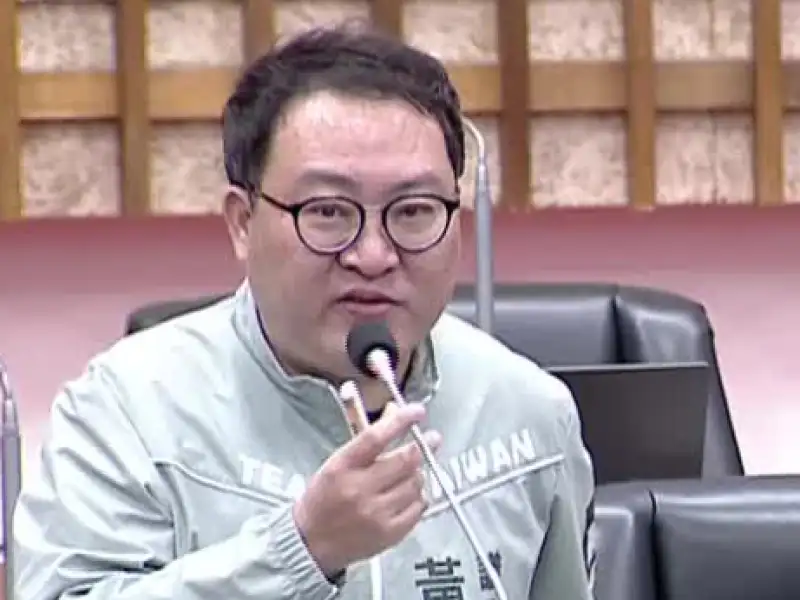 黃彥毓：前鎮漁港需要解決問題　不需要政治口水