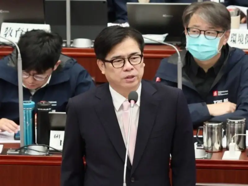 農十六24小時圖書館將啟用  陳其邁談公共建設新進度