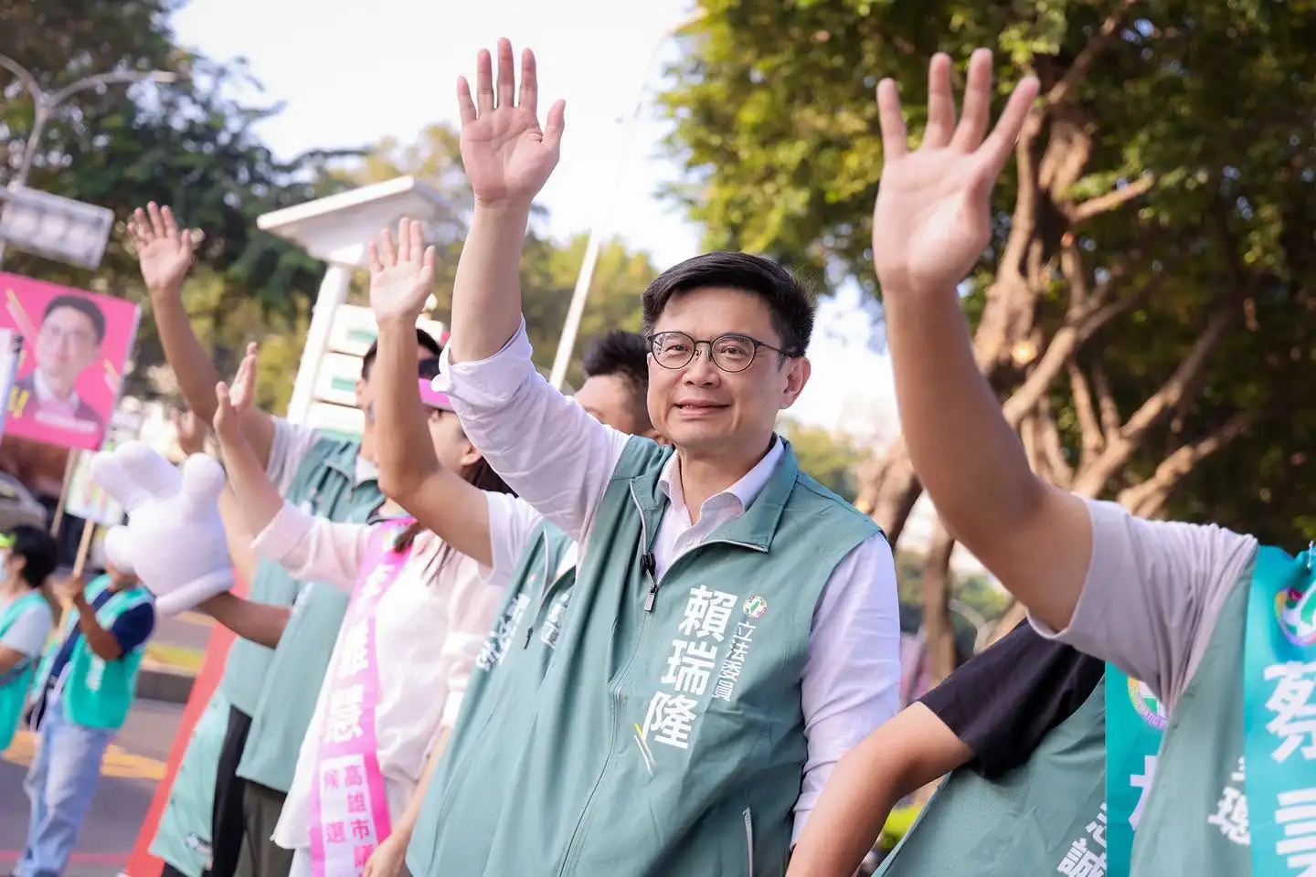 民進黨高雄市長候選人賴瑞隆關切台積電高雄楠梓F22廠區工安事故，呼籲相關單位儘速釐清事故原因，落實工安措施，保障勞工生命安全。（圖 / 賴瑞隆團隊提供）