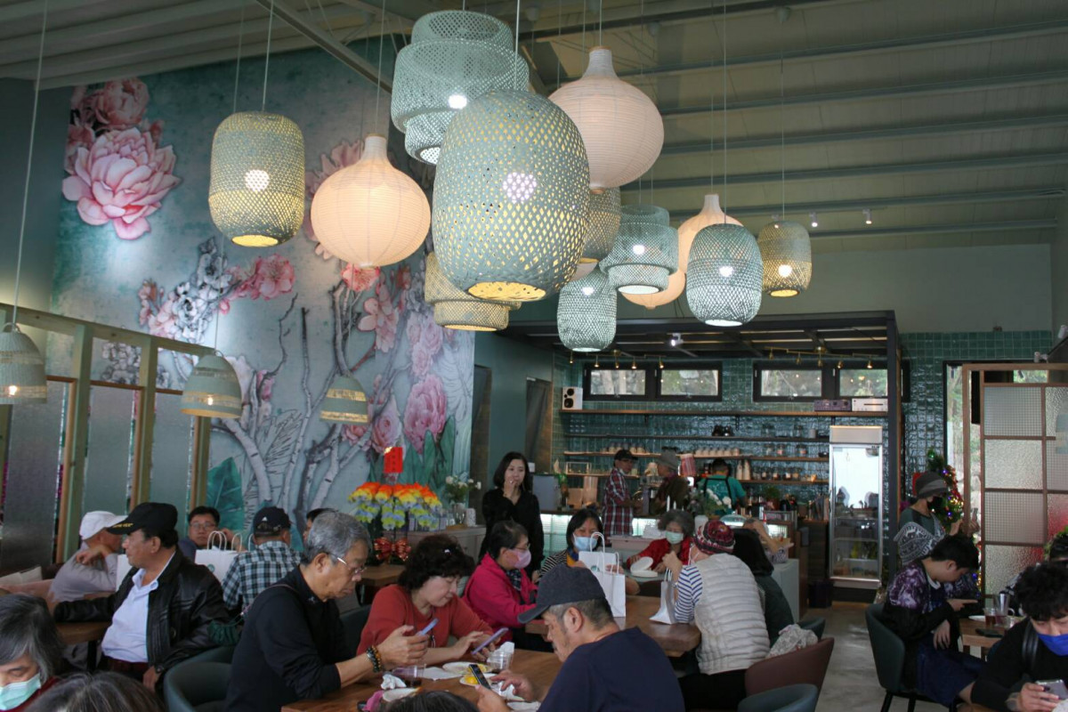 打造日式浪漫風格的室內用餐空間