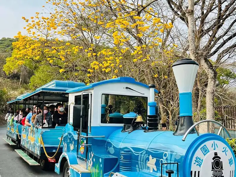 壽山動物園攜手在地28間旅宿，推出動物園主題套房及超值優惠，結合旅行社及旅遊平台，規劃動物園套裝一日遊程。（記者吳文欽攝）