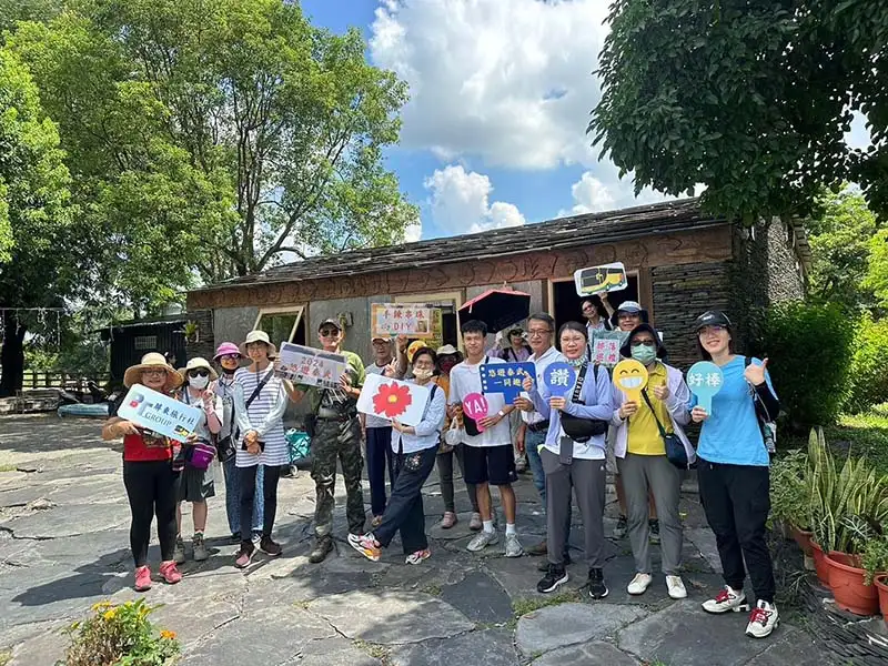 屏東季節限定郵輪巴士秒殺，搭配全民運再推新遊程。（屏東縣政府提供）