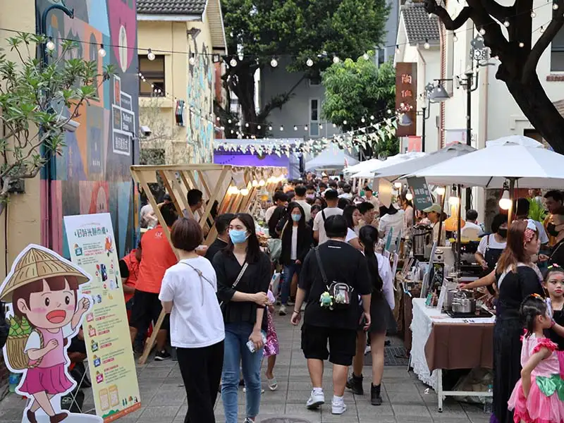 雲嘉南分署「好時光靚市集」9月28日在藍晒圖文創園區從下午2點到晚上7點熱鬧展售。(圖/雲嘉南分署)