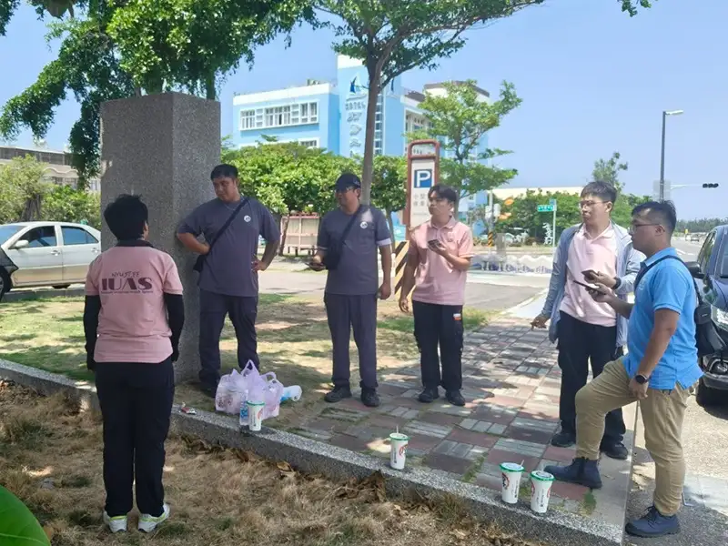 嘉畜所與雲科大攜手合作，首創全國地空AI智能精準捕浪犬。(圖/家畜疾病防治所 提供)