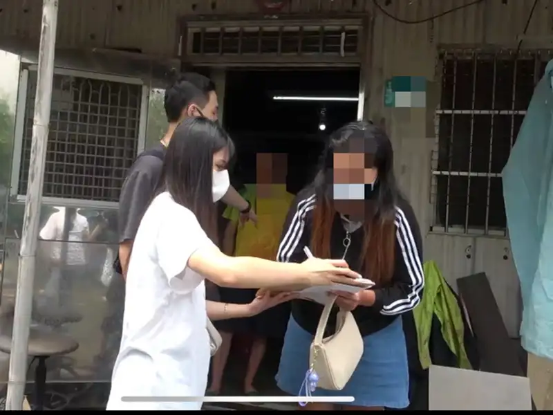 高市警破獲三方詐騙，逮捕高姓女子送辦。(圖/高雄市刑大提供)