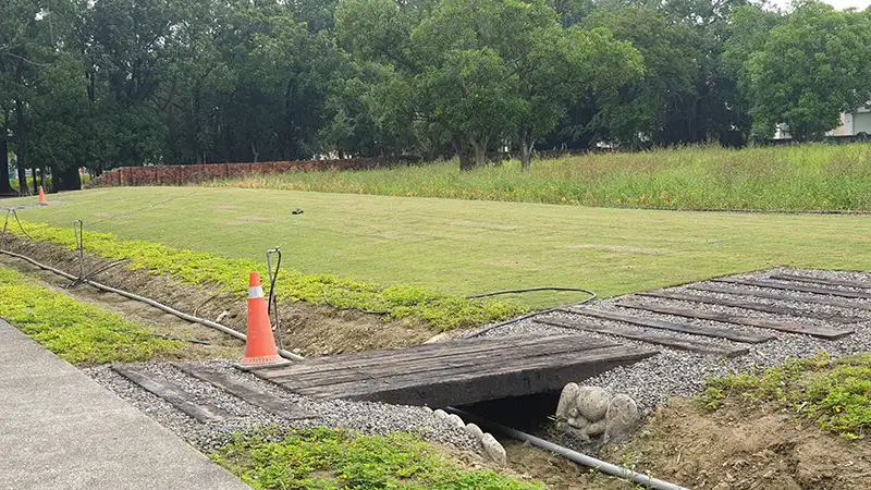 密林區與草坪區交織，增加空間變化。(圖/都發局提供)