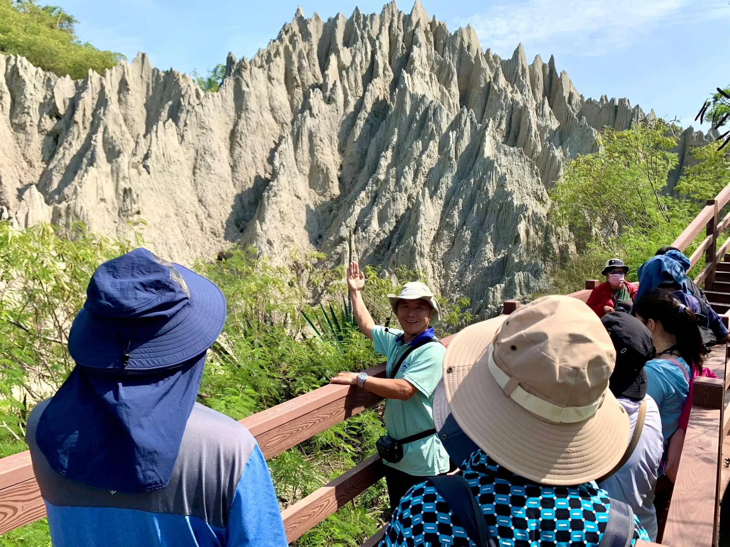 觀光局辦理海線潮旅行團體旅遊補助計畫，鼓勵全台旅行社組團來到海線茄萣、永安、彌陀、梓官及林園旅遊。（記者吳文欽攝）