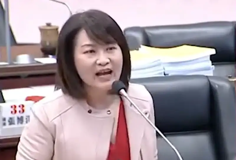 市議員陳麗娜積極推動的友善身心障礙者營業場所計畫，從去年到今年友善商家又增加了40家，目前高雄市共計271家友善營業場所。（記者吳文欽攝）