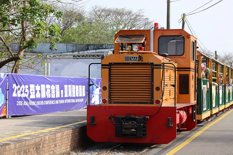 烏樹林的老舊車，邀請民眾把握本周最後展期來趟五分車賞蘭之旅。(圖/台南市政府 提供)