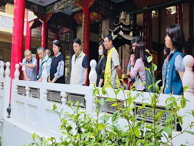 高市議會民政委員會考察路竹　肯定竹東社區轉型、促納骨塔優化