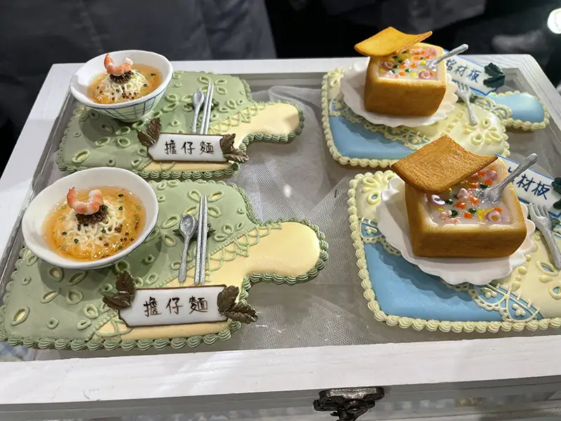 也有參賽者以台南特色小吃為創意來源,作品維妙維肖,可愛吸睛 ((圖/記者林怡孜攝)