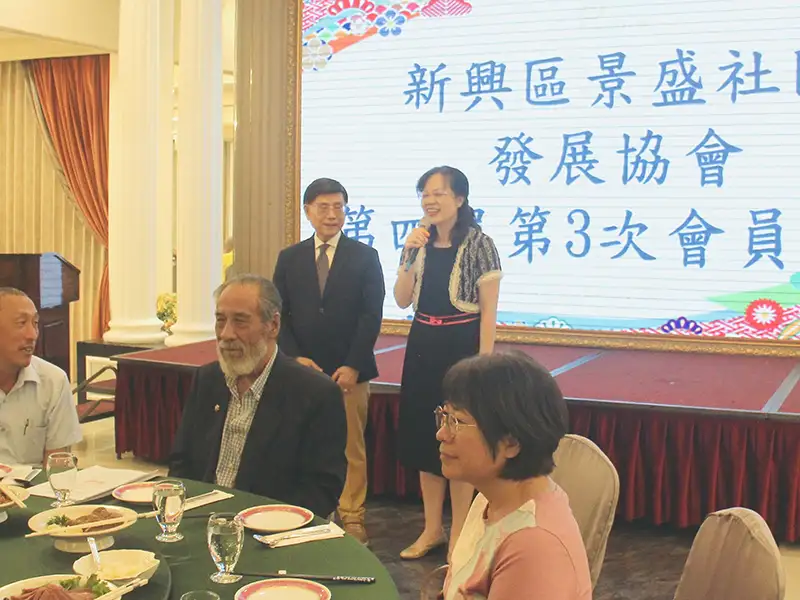 高雄市新興區建華里景盛社區發展協會會員大會（記者張健興攝）