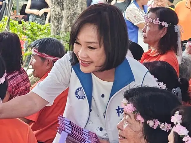立委柯志恩表示,近日傳出澳洲進口廿二點九噸豬雜驗出萊克多巴胺,再度引爆民眾對食安的疑慮。民眾不禁要問:政府真的在乎食安嗎?(記者吳文欽攝)