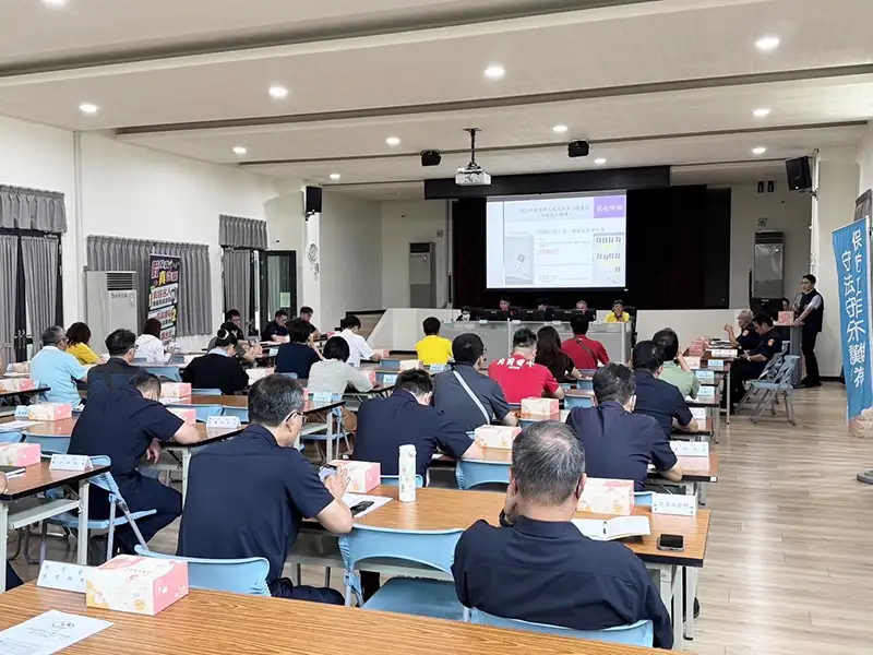 朴子警分局校園安全座談會,聚焦毒品防治與校安合作。(記者 張振興翻攝)