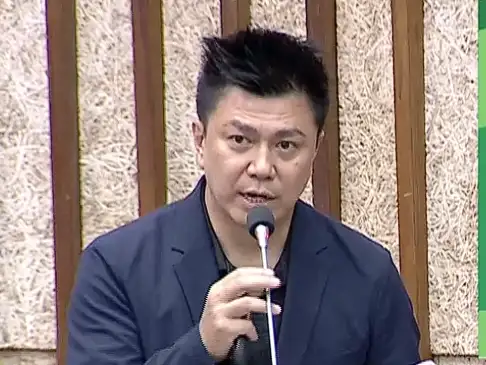 市議員黃文志肯定陳其邁市長成功招商台積電,讓高雄旺到最高點,結合產業鏈進駐,高雄長駐人口及市民可支配所得將持續墊高。(記者吳文欽攝)