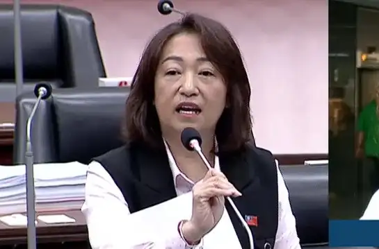 市議員李雅芬期許陳市長與市府團隊拿出成功爭取台積電設廠精神,爭取輝達投資高雄。(記者吳文欽攝)