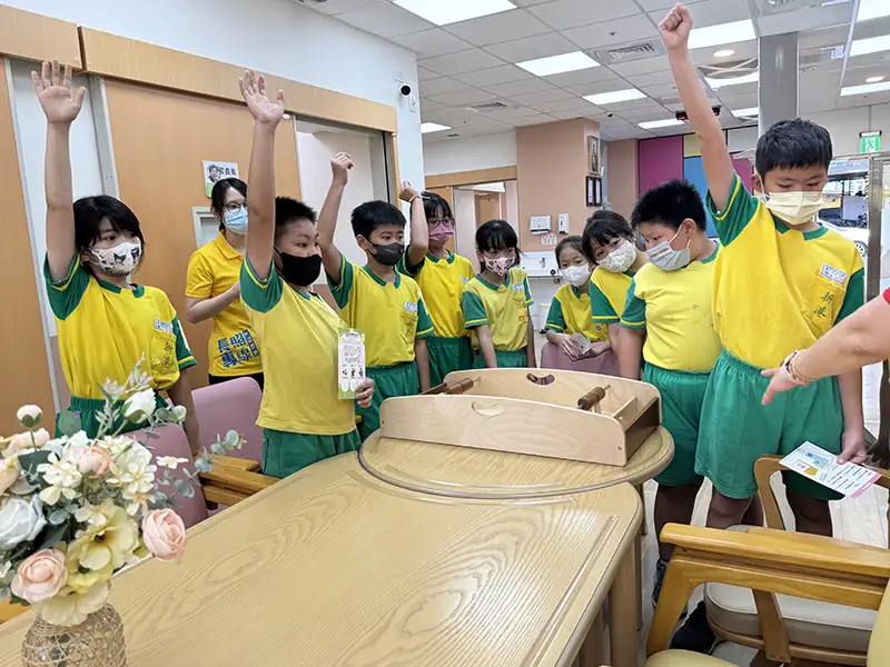 嘉義縣力推長照向下扎根計畫 學童實地體驗世代共融
