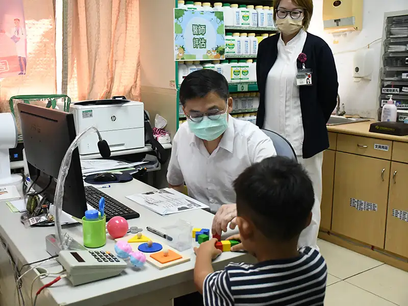 嘉義縣啟動偏鄉兒童發展篩檢 攜手大林慈濟醫院守護黃金療育期