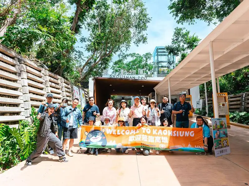 觀光局五月初規劃旅遊業者與媒體20人踩線團,兩天一夜走訪高雄五大觀光亮點,歡迎全國民眾來感受南台灣多元的觀光魅力。(記者吳文欽攝)