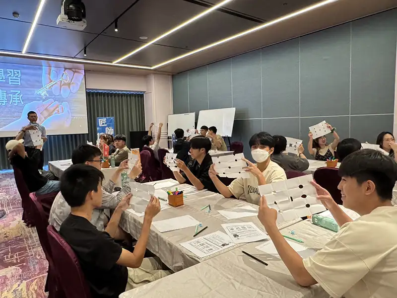 學員進行模擬教學與團隊挑戰,培養未來講師的帶班能力與現場應變技巧 (圖/主辦單位提供)