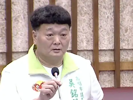 市議員吳銘賜20日總質詢指出,大林蒲鄉親贊同遷村,建請陳其邁市長向中央反映,加速於年底前完成作業。(記者吳文欽攝)