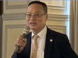 中藥商業同業公會全國聯合會理事長謝慶堂向政府及社會提出兩大訴求,說明中藥體系自立的重要性,並呼籲政府儘速推動改革。(記者吳文欽攝)